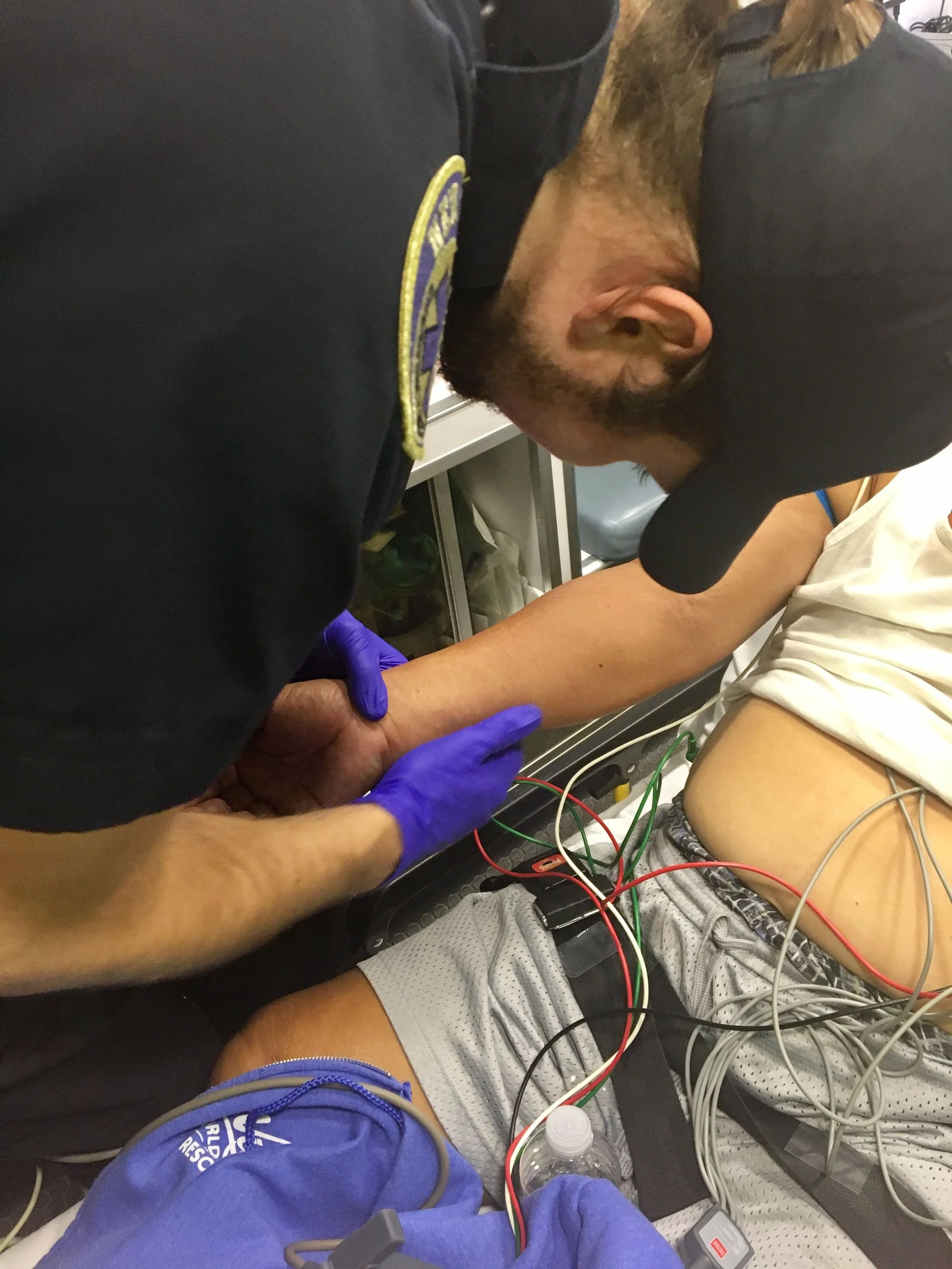 FullSizeRender22 Ambulancier : le site de référence EMS Nouvelle Orléans - Un ambulancier parmi les paramedics