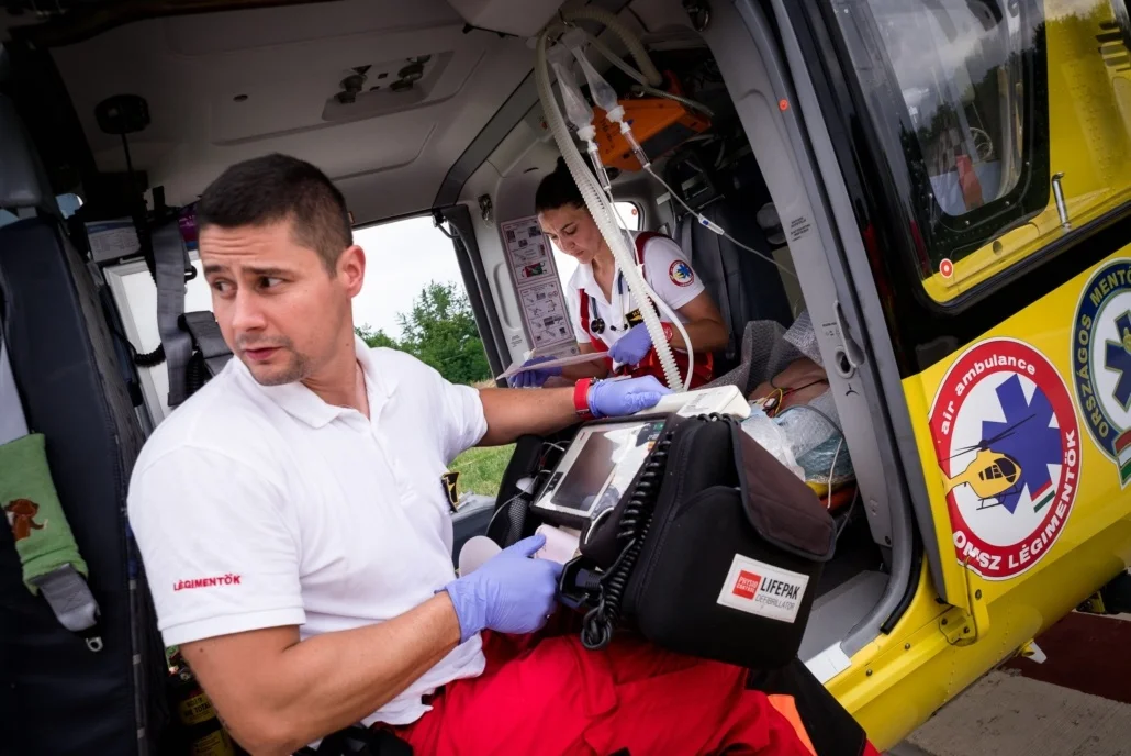 mentohelikopter11 Ambulancier : le site de référence Auxiliaire ambulancier