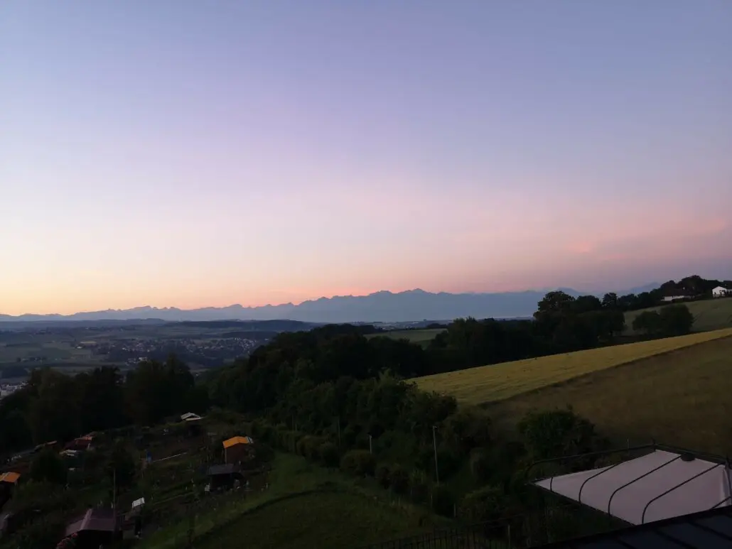 Les systèmes pré-hospitaliers étrangers : La Suisse Romande 5 Les systèmes pré-hospitaliers étrangers : La Suisse Romande IMG 20190624 053128 Ambulancier : le site de référence Les systèmes pré-hospitaliers étrangers : La Suisse Romande